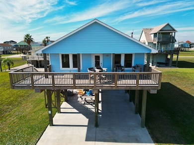 131 Pieces of 8, Freeport, TX 77541 - photo 3