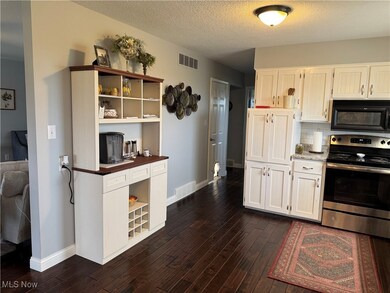 1790 Rix Mills Rd, New Concord, OH 43762 - photo 4