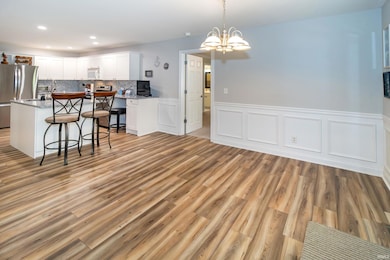 105 Temple, Newburgh, IN 47630 - photo 4