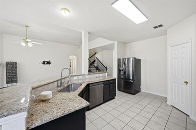 1718 Clarke Springs Dr, Allen, TX 75002 - photo 4