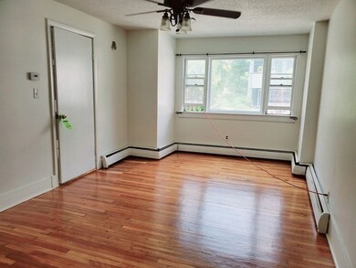 132 Albion St unit 132, Somerville, MA 02144 - photo 3