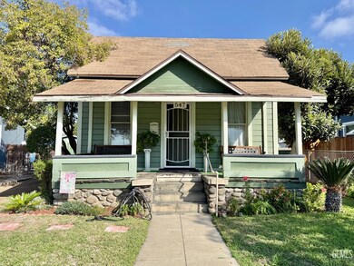 547 Texas St, Pomona, CA 91768 - photo 2