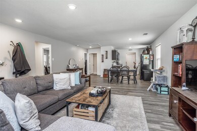 1512 Roy St, Gainesville, TX 76240 - photo 5