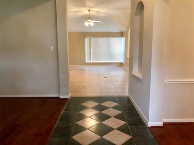 8511 E Copper Village Dr, Houston, TX 77095 - photo 3