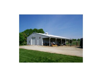 40 x 50 Barn + Workshop, Front 2/3 w/concrete floo