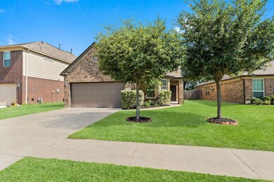 8026 Garrison Point Dr, Houston, TX 77040 - photo 2