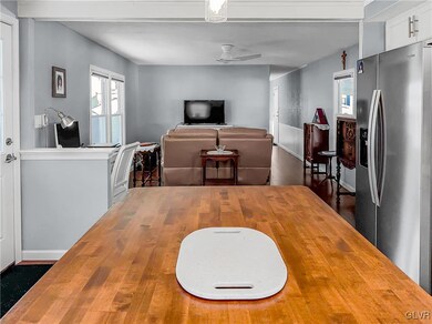 153 Finch Ln, Bath, PA 18014 - photo 7