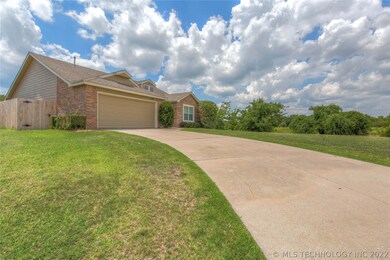 2013 E Concord St, Broken Arrow, OK 74012 - photo 3