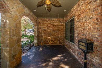 1313 Mildred Ln, Benbrook, TX 76126 - photo 4