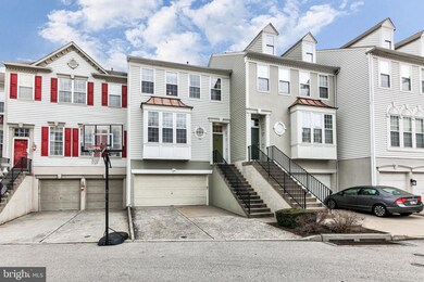 29 Honey Locust Ct, Lafayette Hill, PA 19444 - photo 2