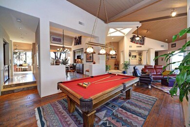 007_Gameroom