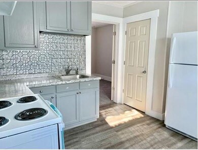 1516 N Walnut St, Muncie, IN 47303 - photo 5