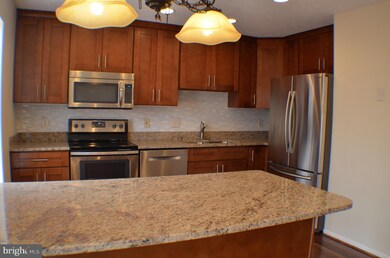 2710 Crestwick Place, District Heights, MD 20747 - photo 5