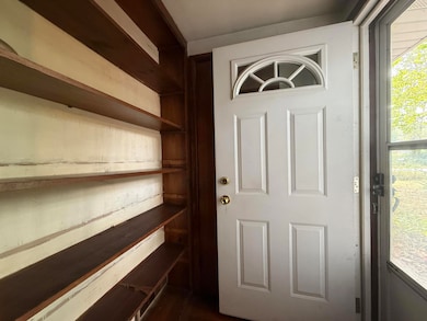 2615 Interstate 70 Dr NW, Columbia, MO 65202 - photo 2