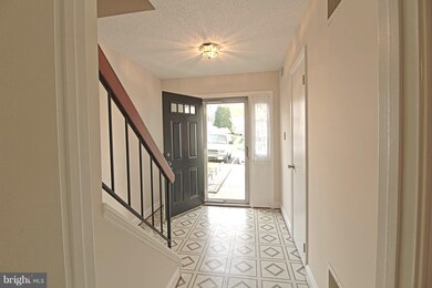 13983 Gunners Place, Centreville, VA 20121 - photo 7