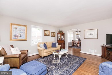 128 Stanmore Rd, Baltimore, MD 21212 - photo 5