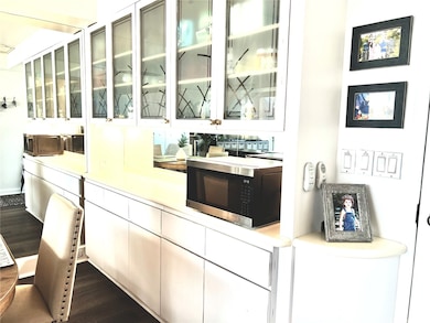 Great storage and cabinets for China and kitchenwa