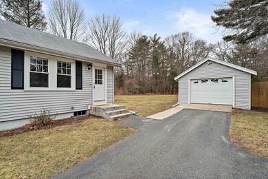 852 Whitman St, Hanson, MA 02341 - photo 3