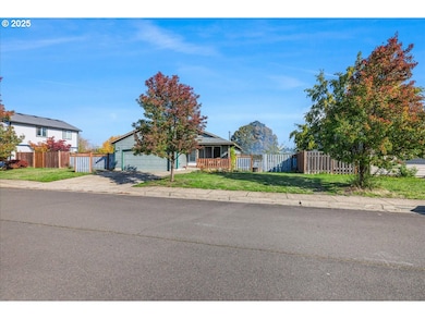 670 N 1st St, Carlton, OR 97111 - photo 3