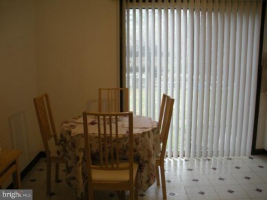 2610 Stenhouse Place, Dunn Loring, VA 22027 - photo 2