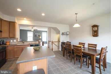 11810 Saint Linus Dr, Waldorf, MD 20602 - photo 7