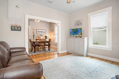 910 Hill St, Fredericksburg, TX 78624 - photo 4