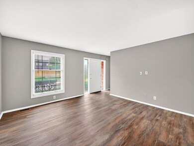 2375 Hardesty Dr N unit A5, Columbus, OH 43204 - photo 4