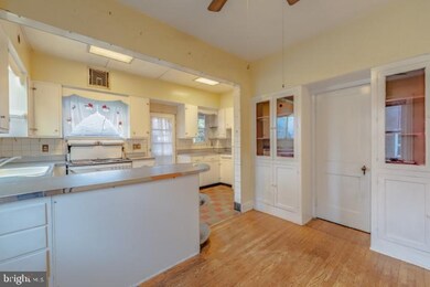 2424 Kentucky Ave, Baltimore, MD 21213 - photo 7