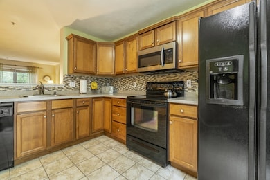 39 Boxberry Ln, Rockland, MA 02370 - photo 7