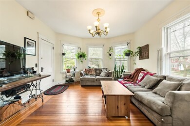 64 Larch St unit 2, Providence, RI 02906 - photo 5