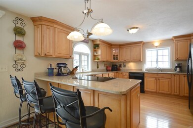 190 Lancaster Farm Rd, Salem, NH 03079 - photo 5