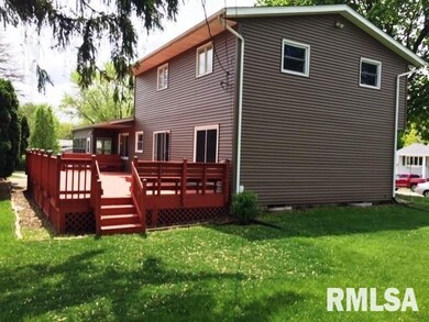 3907 Lorton Ave, Davenport, IA 52807 - photo 3