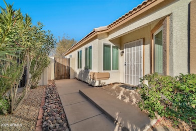 10634 W Mohawk Ln-3