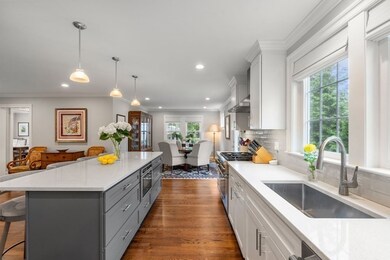 98 Manet Rd unit 1, Chestnut Hill, MA 02467 - photo 5