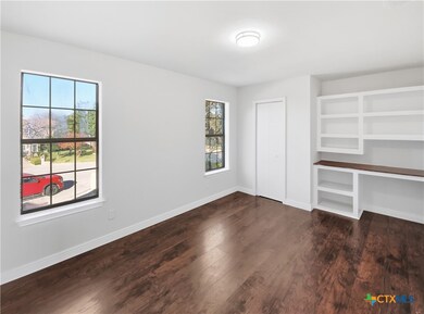 2301 Gloria Cir, Copperas Cove, TX 76522 - photo 4