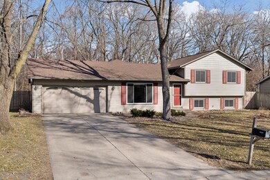 10494 106th Place N, Maple Grove, MN 55369 - photo 3