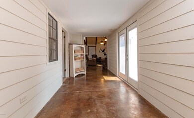Sun Room 1