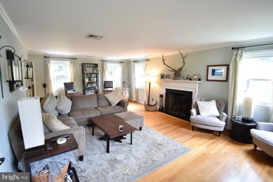 3 Charles Ridge Garth, Towson, MD 21204 - photo 2