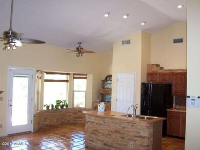 Open Island Kitchen