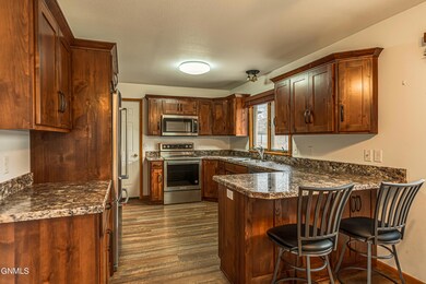 411S17thSt_0009