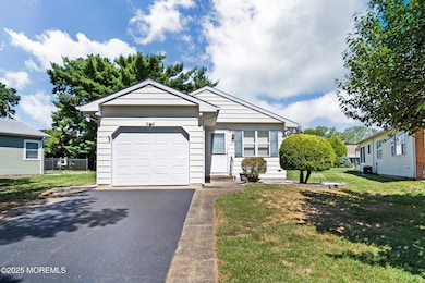 17 La Casta Ct, Toms River, NJ 08757 - photo 2