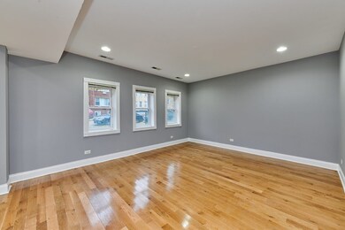 6101 N Washtenaw Ave unit GC, Chicago, IL 60659 - photo 2