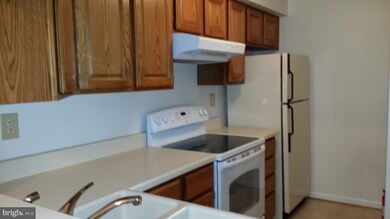 813 Stratford Way unit D, Frederick, MD 21701 - photo 6