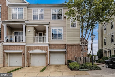 14218 Hampshire Hall Ct, Upper Marlboro, MD 20772 - photo 3