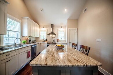 422 E Swan Ridge Cir, Memphis, TN 38122 - photo 7