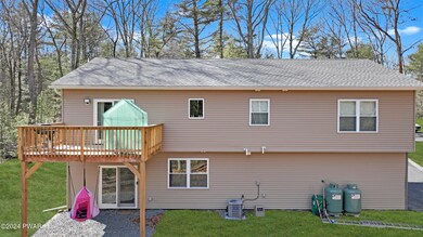 336 Raymondskill Rd, Milford, PA 18337 - photo 7