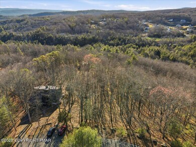 1875 Sec 4 Stafford Dr, Saw Creek, PA 18324 - photo 5