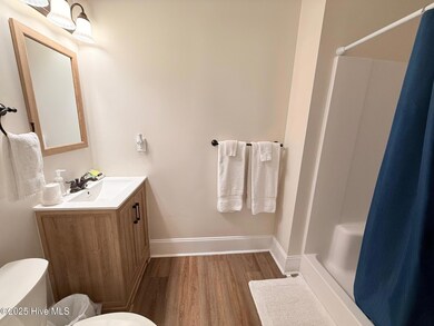 1914 Trent Blvd unit 7, New Bern, NC 28560 - photo 5