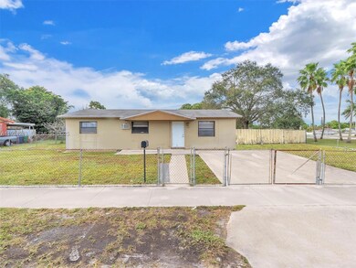 19820 NW 39th Ave, Miami Gardens, FL 33055 - photo 2