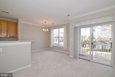 13113 Marcey Creek Rd, Herndon, VA 20171 - photo 3